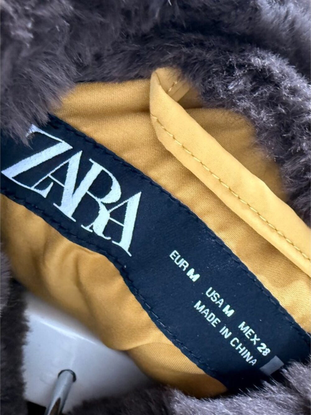 ZARA Down Puffer Padded fur collar anorak Jacket Coat Size: M in Yellow Mustard - Picture 7 of 12